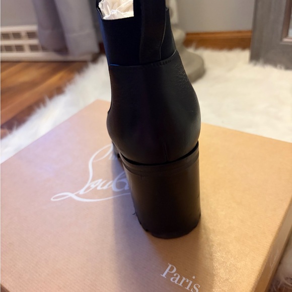 Christian Louboutin 70mm Marchacroche Leather Chelsea Booties - Picture 13 of 16